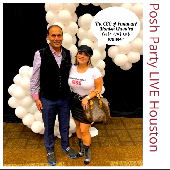 Hi I’m Debbie @stylebelladoll - Picture 2 of 7